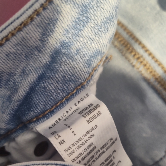 American Eagle Outfitters Light Blue Flare Jeans - Picture 6 of 6